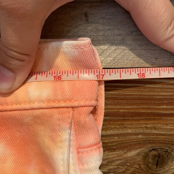 GAP Cheeky Short Orange Tye Dye Size 31 - Picture 9 of 11